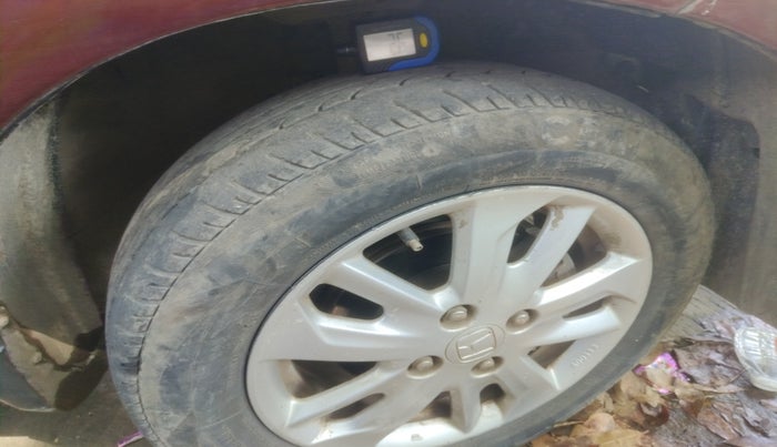 2013 Honda Amaze 1.5L I-DTEC VX, Diesel, Manual, 1,25,735 km, tyre