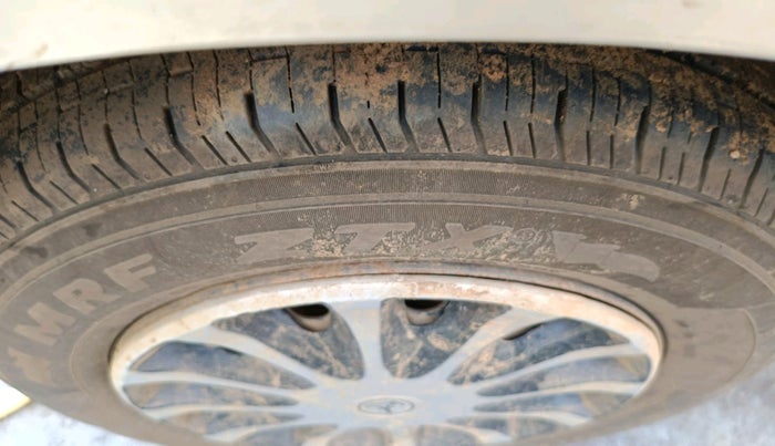 2011 Maruti Ritz VDI, Diesel, Manual, 1,14,713 km, tyre