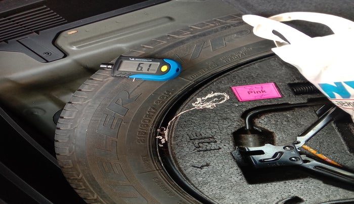 2017 Hyundai Creta SX PLUS AT 1.6 DIESEL, Diesel, Automatic, 1,31,674 km, tyre