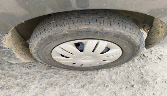 2022 Maruti Alto LXI O, Petrol, Manual, 38,077 km, tyre