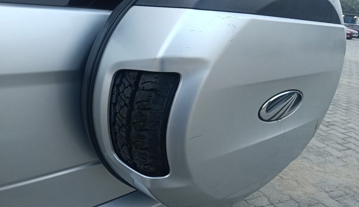 2016 Mahindra TUV300 T8 AMT, Diesel, Automatic, 93,887 km, tyre