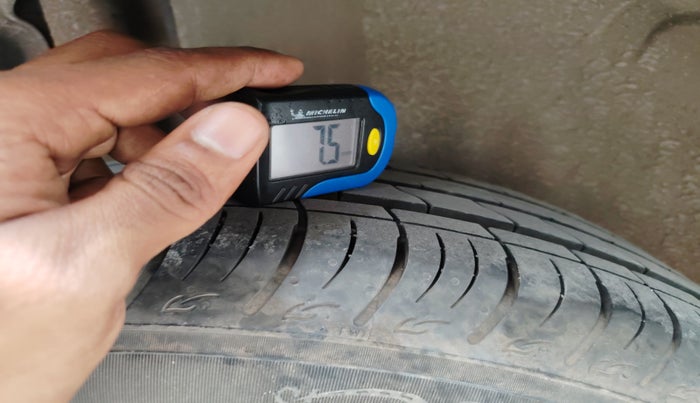 2023 Maruti BREZZA ZXI SMART HYBRID , Petrol, Manual, 18,386 km, tyre