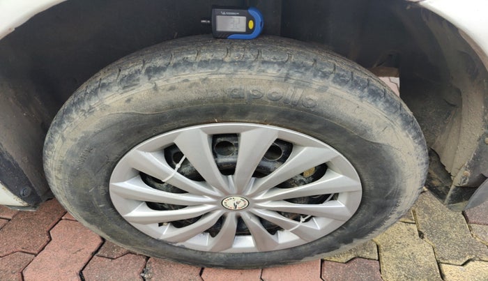 2011 Maruti Swift Dzire LDI, Diesel, Manual, 82,942 km, tyre