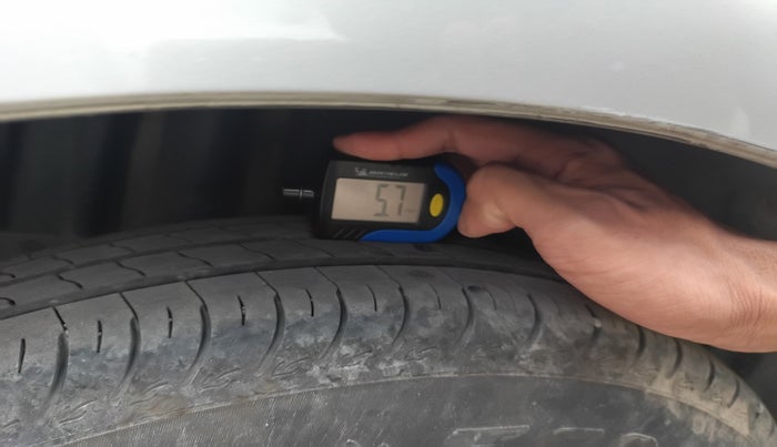 2013 Maruti Swift Dzire VXI, Petrol, Manual, 71,676 km, tyre