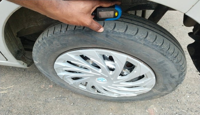 2012 Maruti Wagon R 1.0 LXI, Petrol, Manual, 79,753 km, tyre