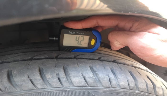 2017 Honda Amaze 1.2L I-VTEC S, Petrol, Manual, 79,302 km, tyre