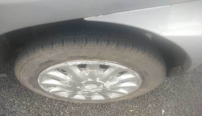 2013 Tata Indica EV2 LX, Diesel, Manual, 67,267 km, tyre