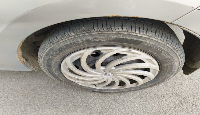 2017 Tata TIGOR XT PETROL, Petrol, Manual, 1,07,122 km, tyre