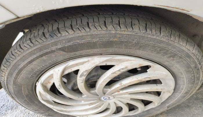 2017 Tata TIGOR XT PETROL, Petrol, Manual, 1,07,122 km, tyre