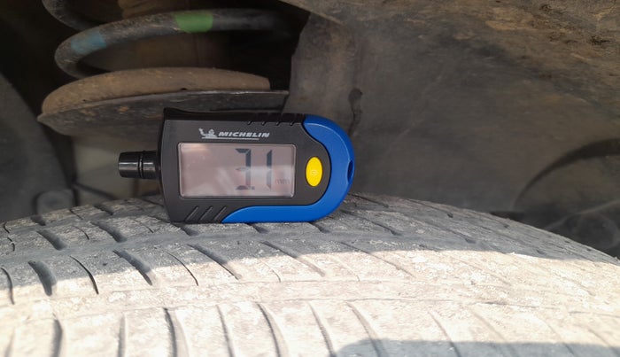 2017 Nissan Terrano XV D THP PREMIUM 110 PS, Diesel, Manual, 39,324 km, tyre