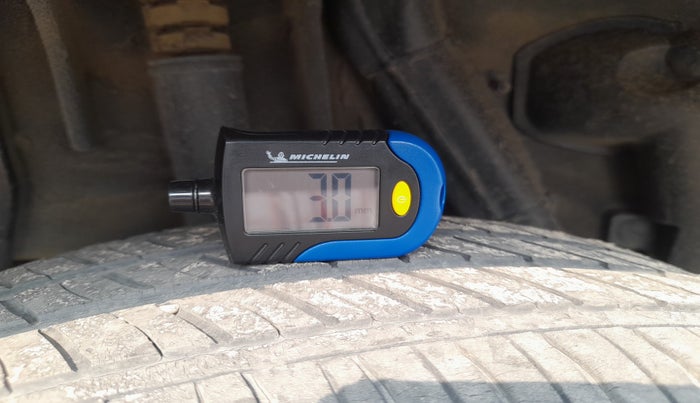 2017 Nissan Terrano XV D THP PREMIUM 110 PS, Diesel, Manual, 39,324 km, tyre