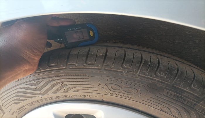 2011 Hyundai i10 MAGNA 1.2, Petrol, Manual, 72,144 km, tyre