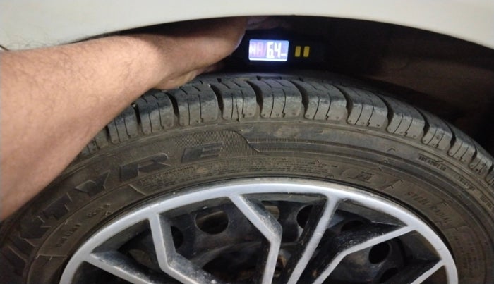 2016 Renault Lodgy 85 PS RXL, Diesel, Manual, 1,85,703 km, tyre