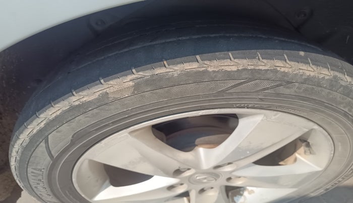 2012 Hyundai New Elantra 1.6 S MT DIESEL, Diesel, Manual, 1,25,000 km, tyre