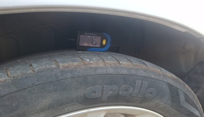 2010 Toyota Etios VX, Petrol, Manual, 67,826 km, tyre