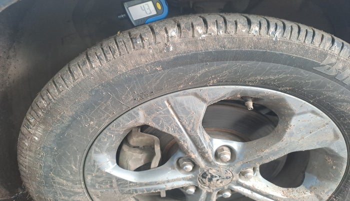 2022 KIA SELTOS HTK 1.5 PETROL, Petrol, Manual, 48,963 km, tyre