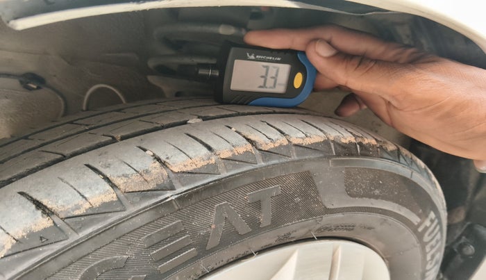 2021 Maruti Alto VXI, Petrol, Manual, 27,482 km, tyre