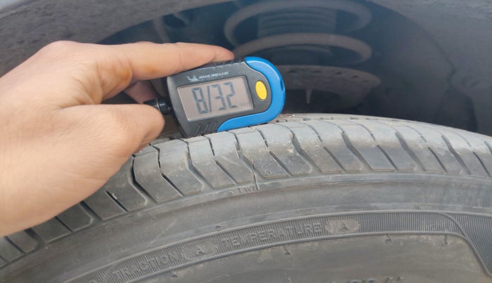 2019 Hyundai Elite i20 MAGNA PLUS 1.2, Petrol, Manual, 54,429 km, tyre