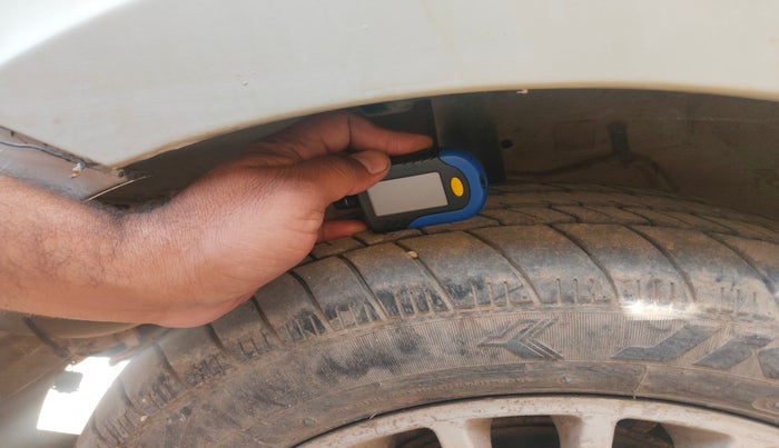 2014 Tata Zest XM 75PS DIESEL, Diesel, Manual, 2,01,813 km, tyre