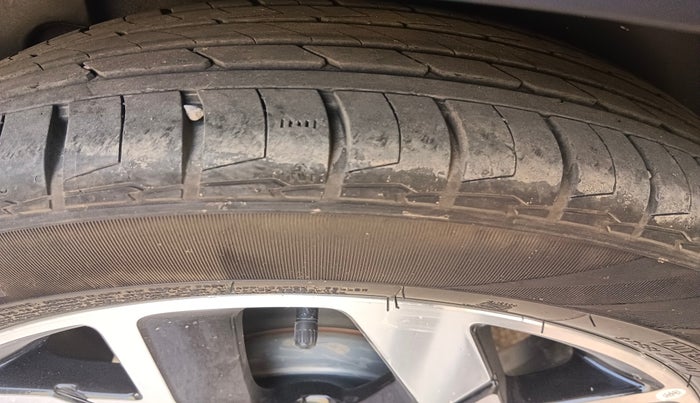 2024 KIA SELTOS  GTX PLUS 1.5 DIESEL AT, Diesel, Automatic, 12,124 km, tyre