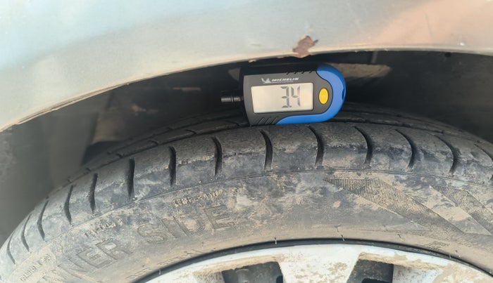 2010 Chevrolet Spark LS 1.0, Petrol, Manual, 67,234 km, tyre