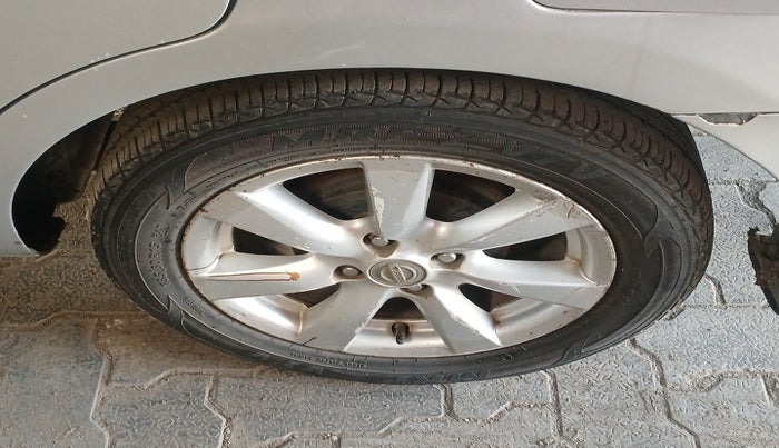 2012 Nissan Sunny XV DIESEL, Diesel, Manual, 94,986 km, tyre