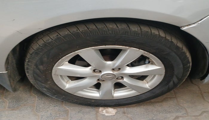 2012 Nissan Sunny XV DIESEL, Diesel, Manual, 94,986 km, tyre