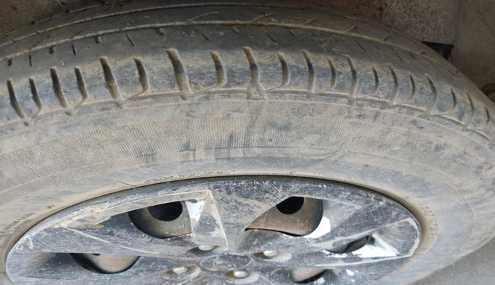 2018 Hyundai Elite i20 MAGNA EXECUTIVE 1.2, Petrol, Manual, 1,26,967 km, tyre