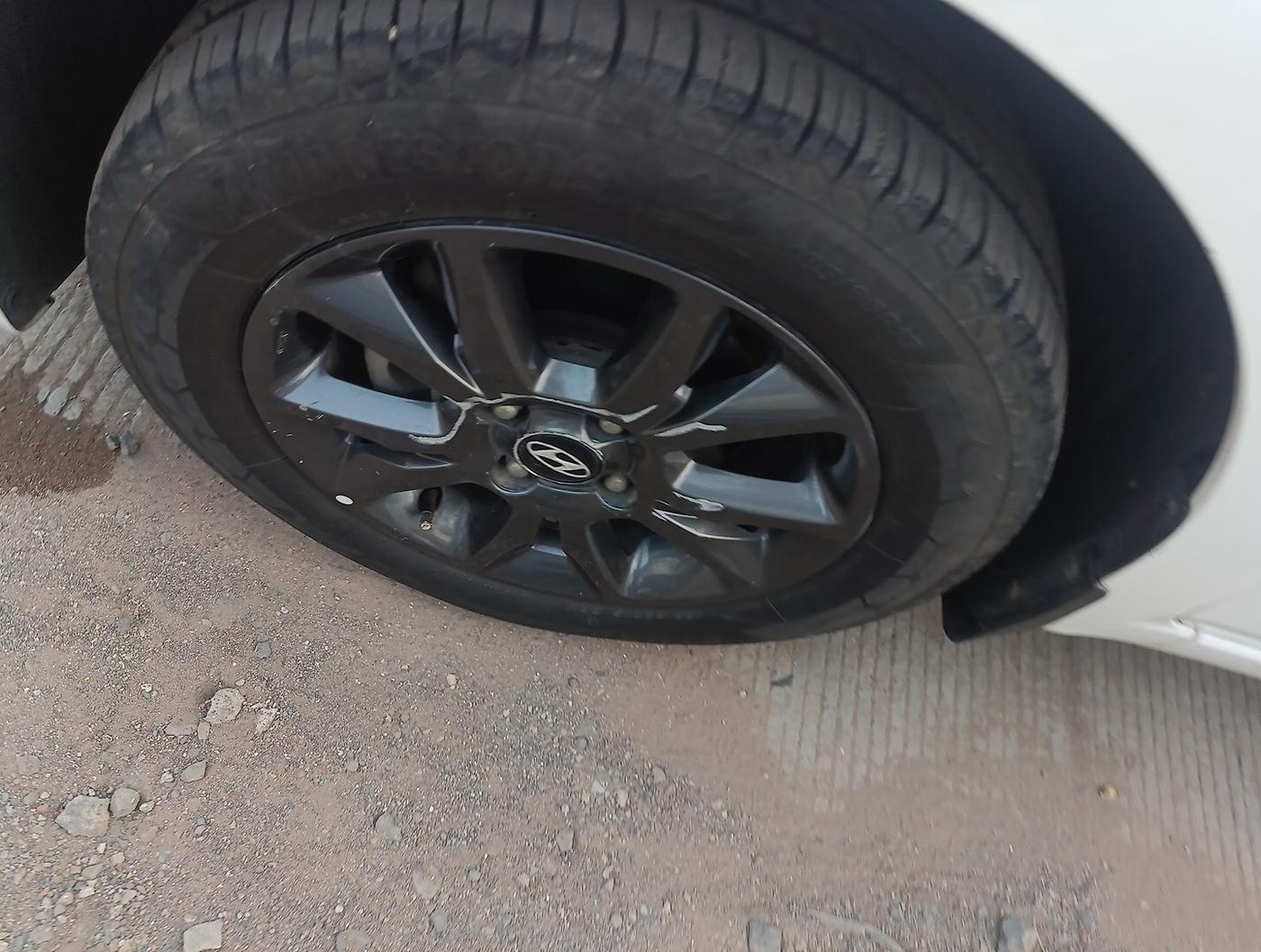 2019 Hyundai Elite i20 SPORTZ PLUS 1.2, Petrol, Manual, 74,167 km, tyre