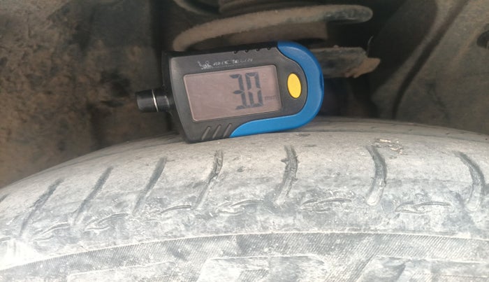 2023 Tata ALTROZ XM PLUS CNG, Petrol, Manual, 72,381 km, tyre