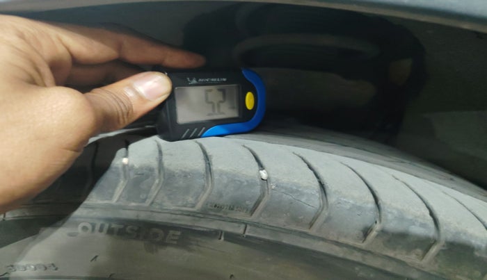 2022 Volkswagen TAIGUN TOPLINE 1.0 TSI AT, Petrol, Automatic, 46,231 km, tyre