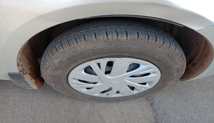 2014 Maruti Swift VDI, Diesel, Manual, 1,61,722 km, tyre