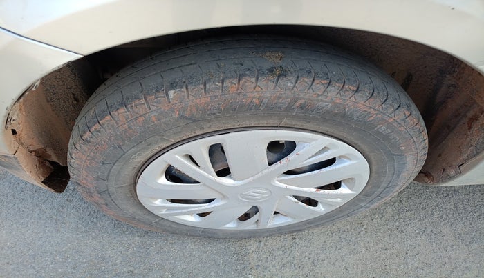 2014 Maruti Swift VDI, Diesel, Manual, 1,61,722 km, tyre