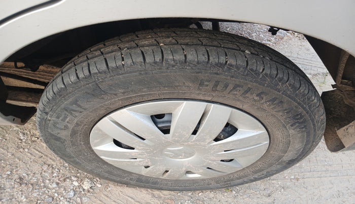 2022 Maruti Alto VXI, Petrol, Manual, 14,423 km, tyre