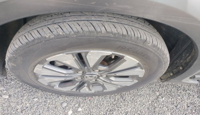 2021 Honda WR-V 1.5L I-DTEC SV MT, Diesel, Manual, 98,825 km, tyre