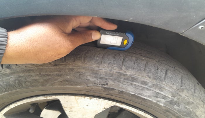 2019 Tata NEXON XZ PLUS DIESEL, Diesel, Manual, 1,07,671 km, tyre