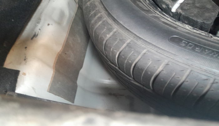 2019 Tata NEXON XZ PLUS DIESEL, Diesel, Manual, 1,07,671 km, tyre