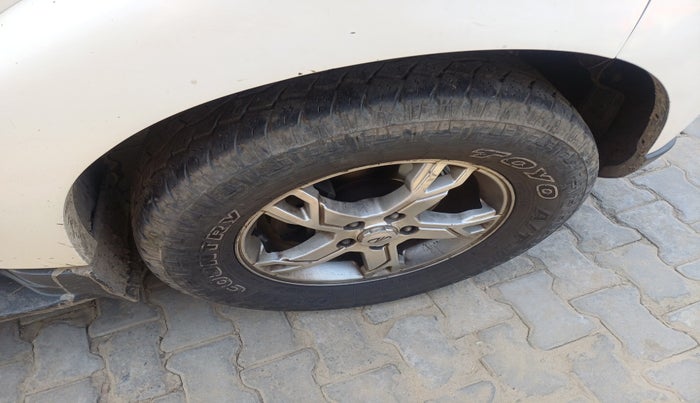 2016 Mahindra Scorpio S10, Diesel, Manual, 1,56,470 km, tyre