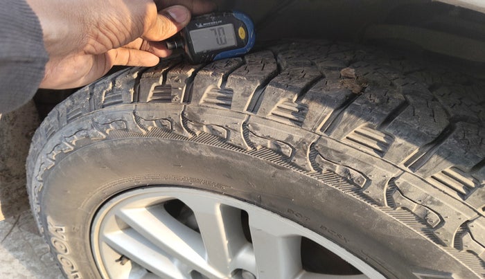 2014 Toyota Fortuner 3.0 4X4 MT, Diesel, Manual, 1,25,779 km, tyre