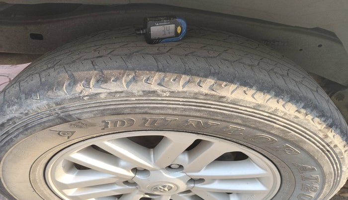 2014 Toyota Fortuner 3.0 4X4 MT, Diesel, Manual, 1,25,779 km, tyre