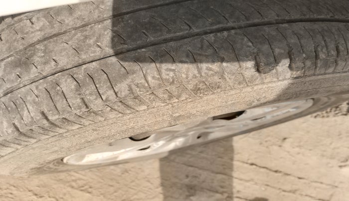 2018 Hyundai Elite i20 SPORTZ 1.2, Petrol, Manual, 1,03,785 km, tyre