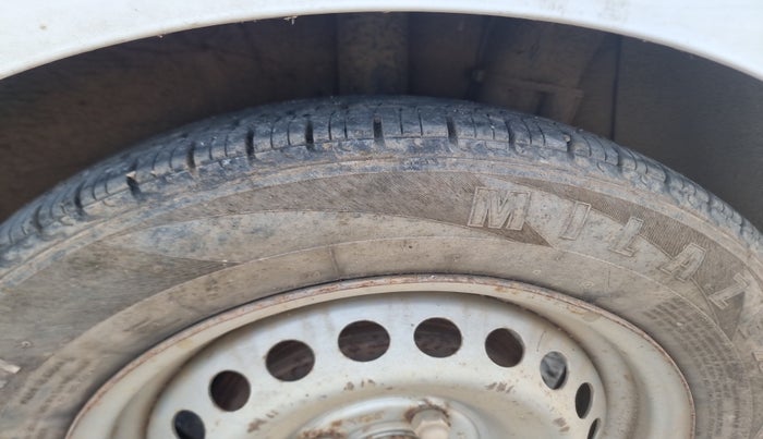 2017 Hyundai XCENT PRIME T PLUS CRDI, Diesel, Manual, 1,12,253 km, tyre