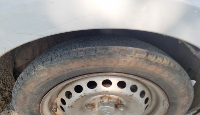 2017 Hyundai XCENT PRIME T PLUS CRDI, Diesel, Manual, 1,12,253 km, tyre