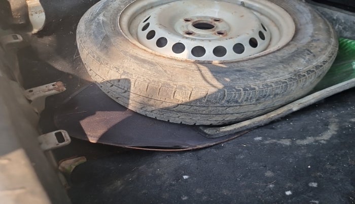 2017 Hyundai XCENT PRIME T PLUS CRDI, Diesel, Manual, 1,12,253 km, tyre