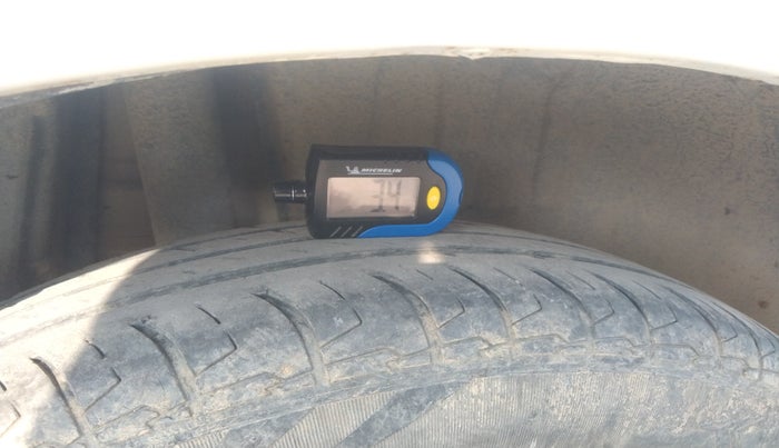 2019 Maruti Dzire VXI, Petrol, Manual, 72,485 km, tyre