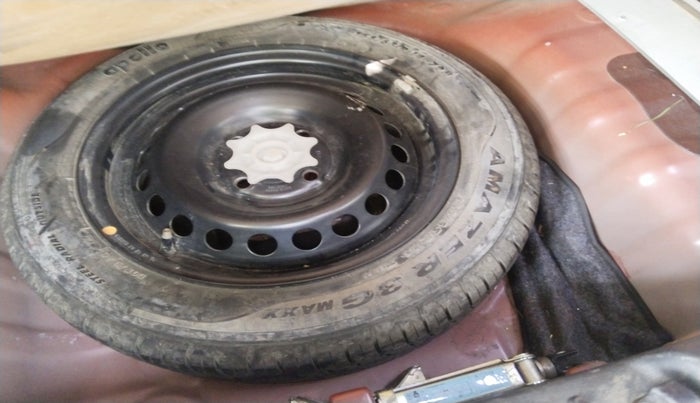 2017 Hyundai Grand i10 ASTA 1.2 KAPPA VTVT, Petrol, Manual, 76,582 km, tyre