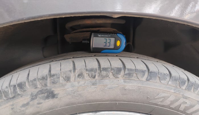 2017 Tata Tiago XZA PETROL, Petrol, Automatic, 85,031 km, tyre