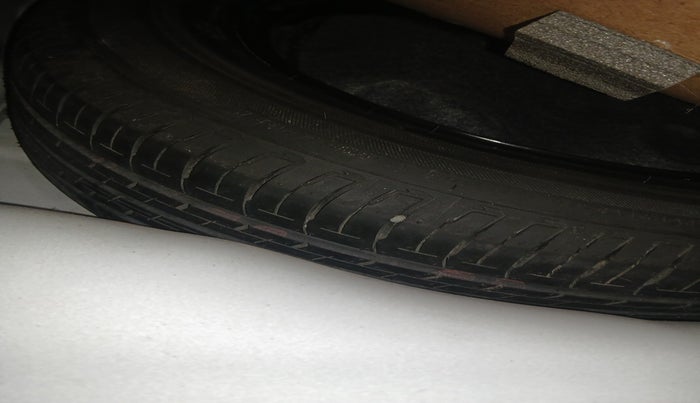 2021 Hyundai NEW I20 ASTA (O) 1.0 TURBO GDI DCT, Petrol, Automatic, 1,18,330 km, tyre