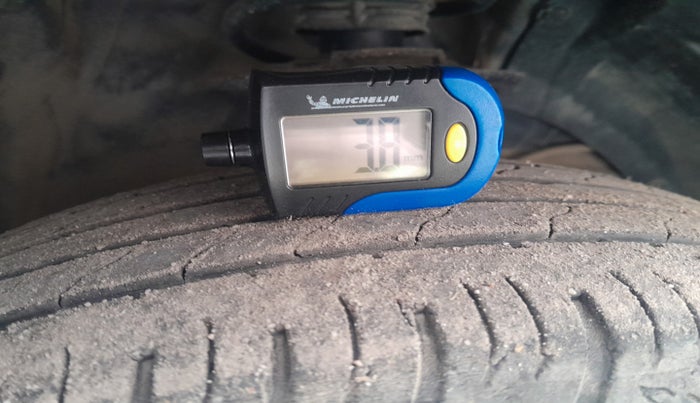 2024 Maruti FRONX DELTA CNG 1.2 MT, Petrol, Manual, 37,960 km, tyre