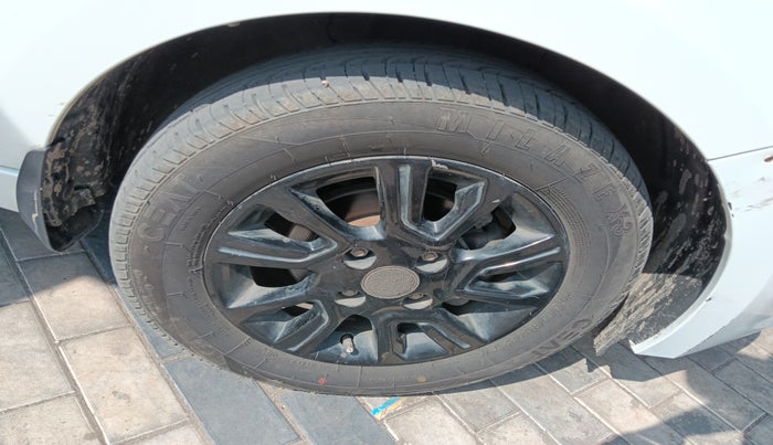 2021 Tata Tiago XT PETROL, Petrol, Manual, 45,001 km, tyre